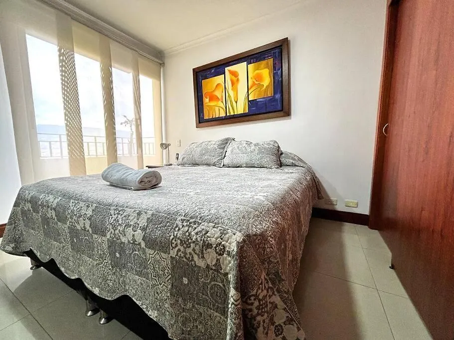 Apartment Serene Laureles Medellín